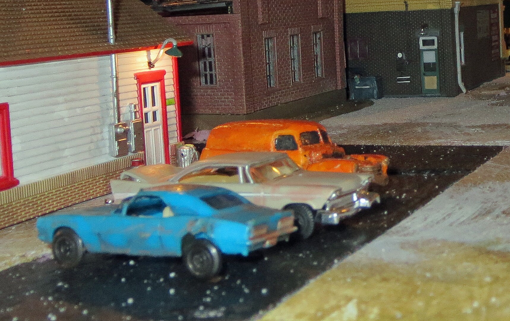 Rusty's Regret 1950's Plymouth Weathered -- AutoScenes -- HO Scale ...