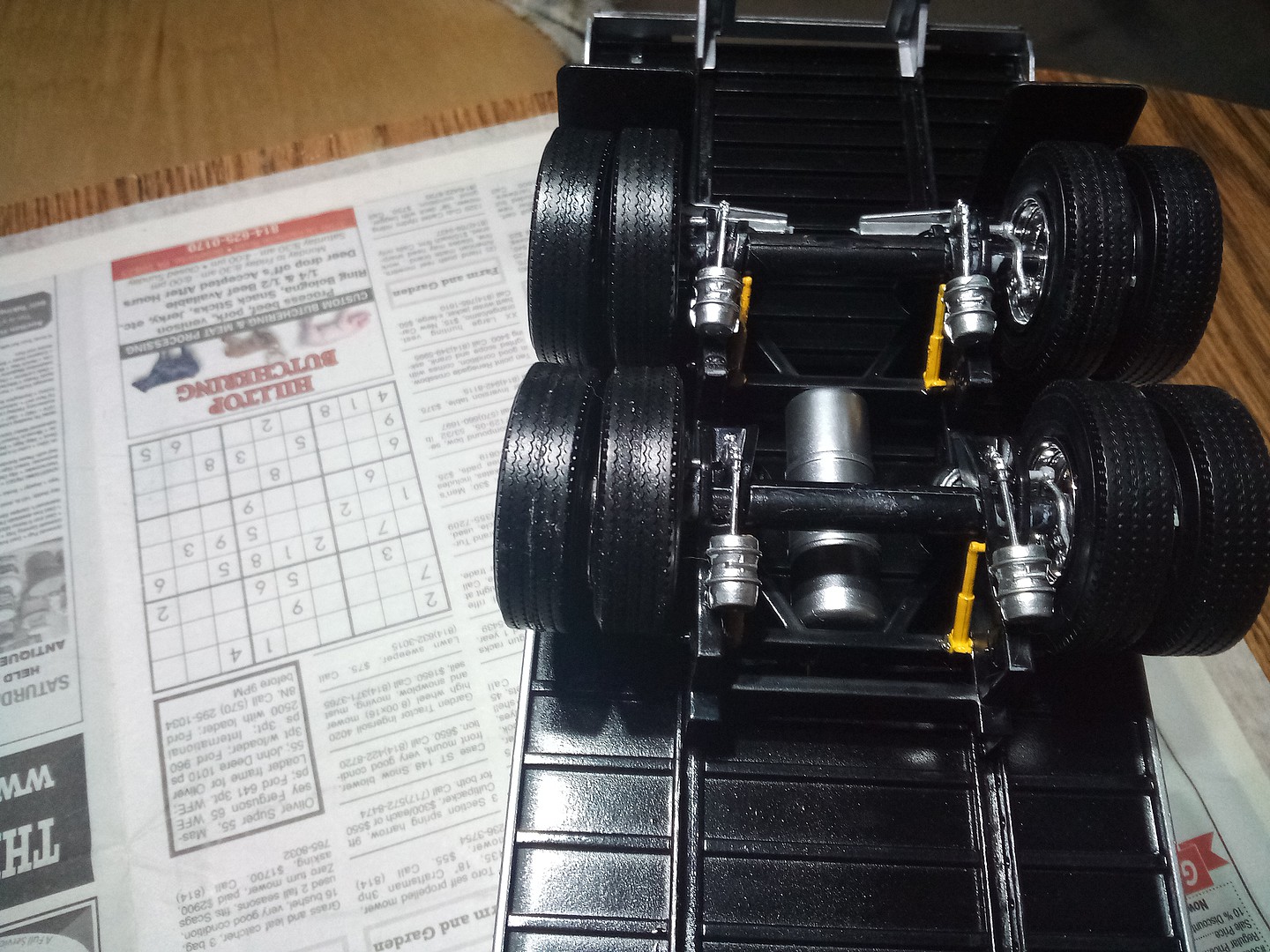 48' Cambered Trailer Plastic Model Vehicle Kit 1/25 Scale