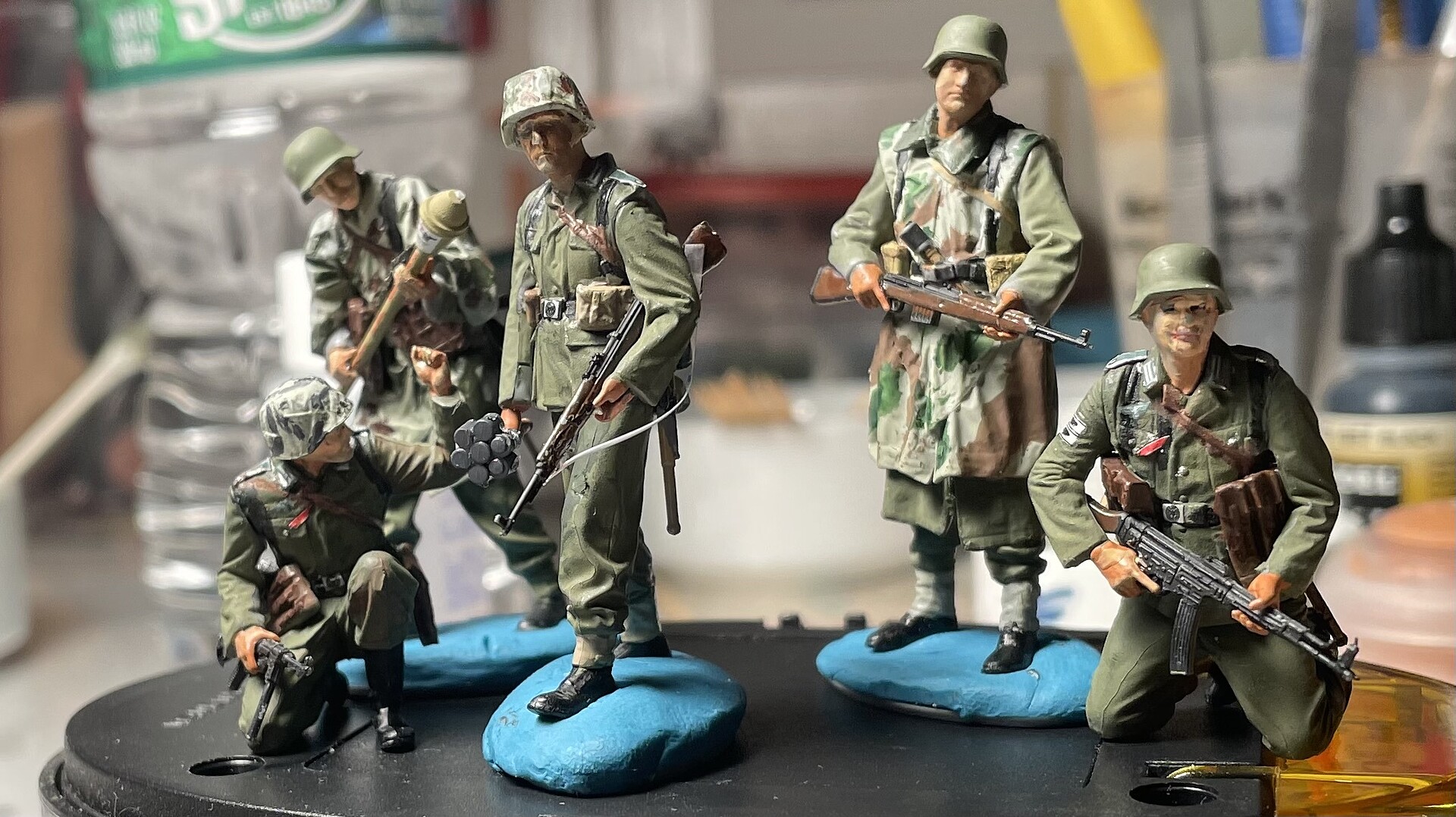 Tamiya German Infantry Set WWII Plastic Model Figures 1-35 Scale #35382