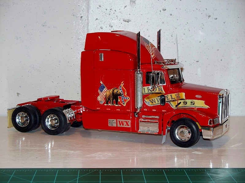 Peterbilt 377A/E Tractor Cab -- Plastic Model Truck Kit -- 1/24 Scale ...