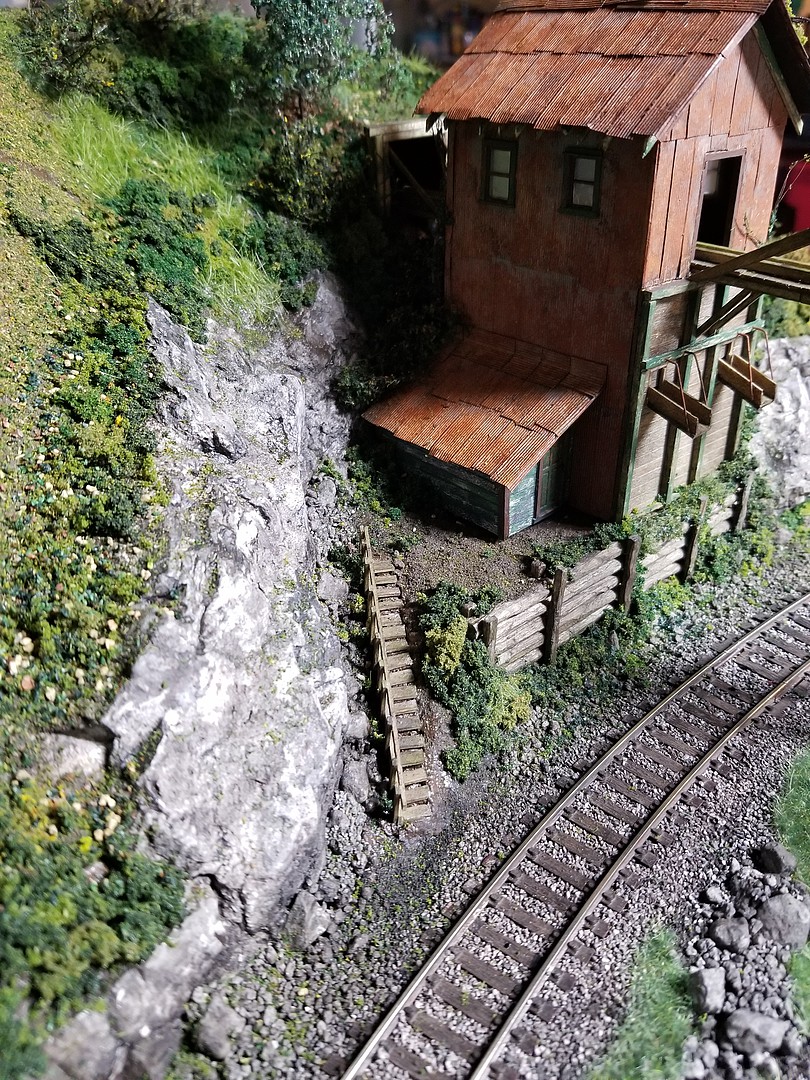 Idaho Springs Mine Ho Scale Model Railroad Building Kit