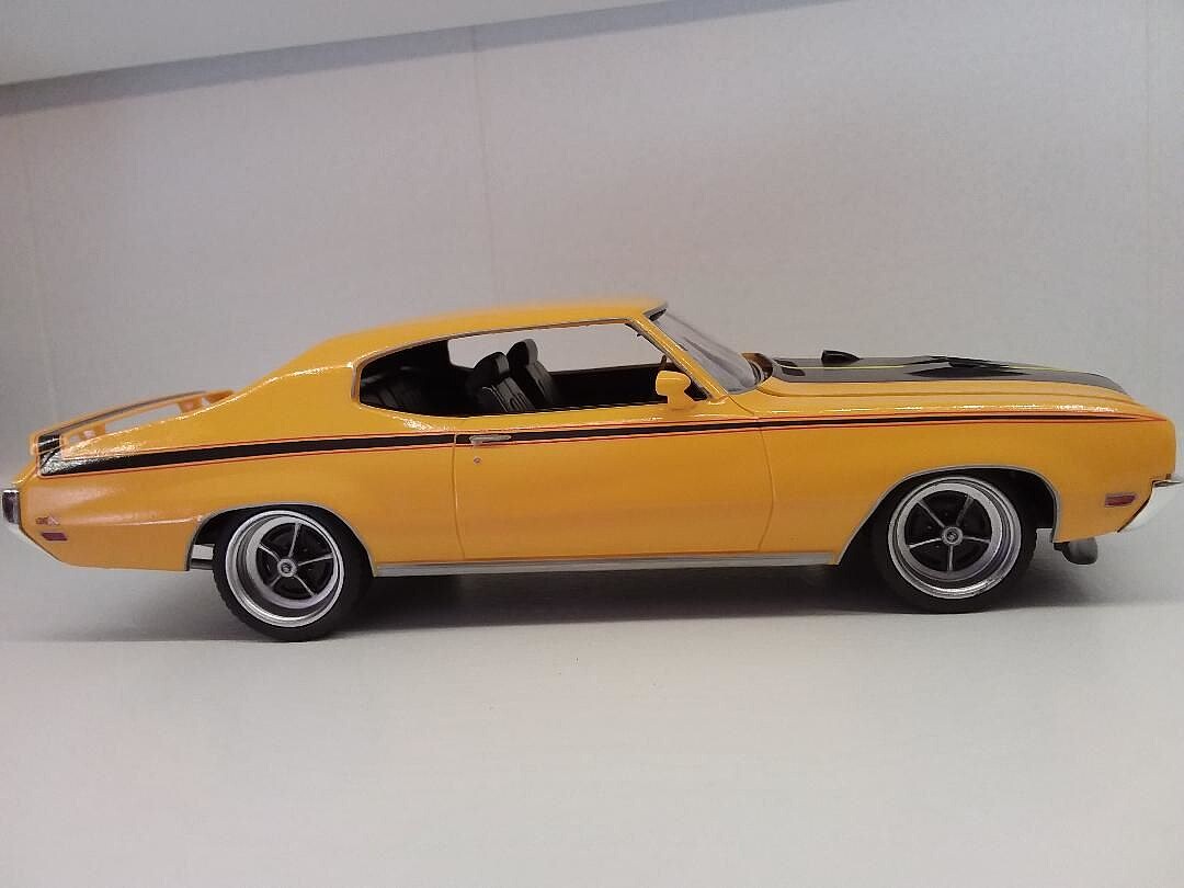 1970 Buick GSX (2 in 1) -- Plastic Model Car Kit -- 1/24 Scale ...