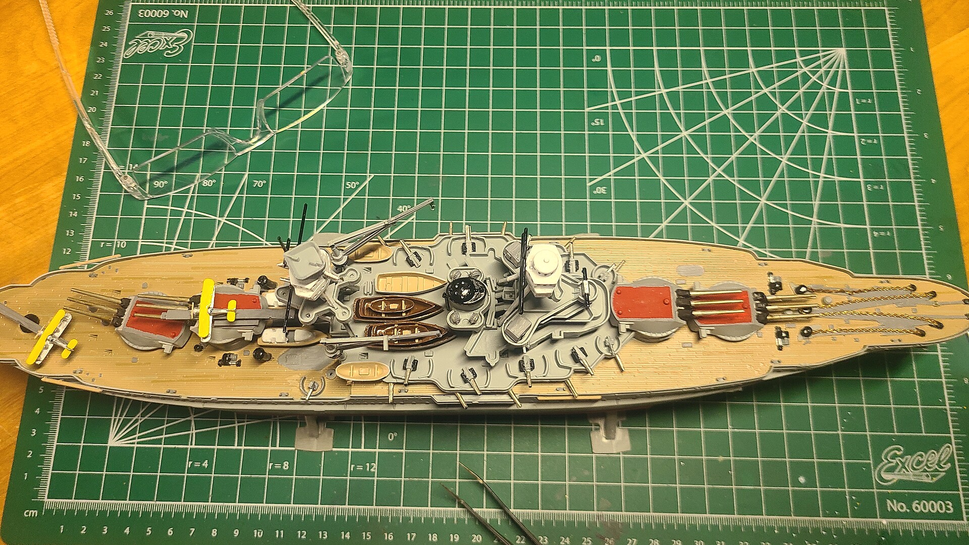 Model Building Kits Revell USS ARIZONA Pearl Harbor Battleship 1:426 ...