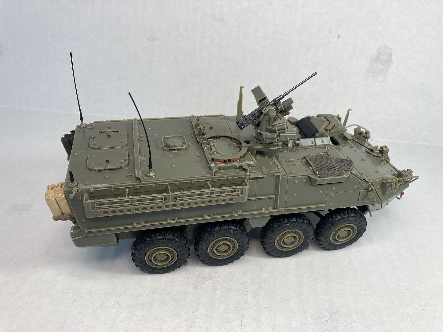 Stryker M1126 ICV -- Plastic Model Armoured Car Kit -- 1/35 Scale ...