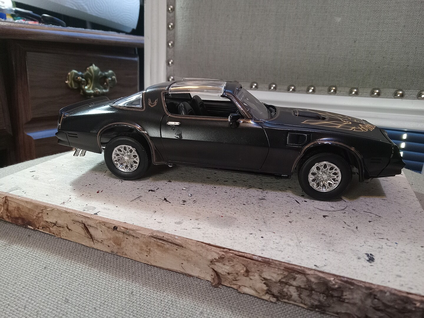 Smokey and the Bandit 1977 Firebird Plastic Model Car Kit 1/25