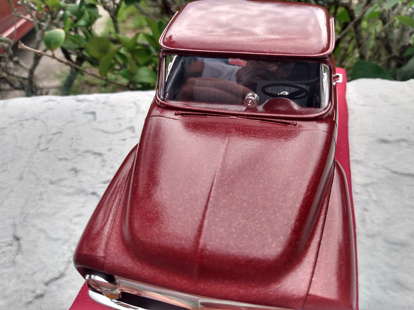 Ford FD-100 Pickup -- Plastic Model Truck Kit -- 1/25 Scale -- #854426 ...
