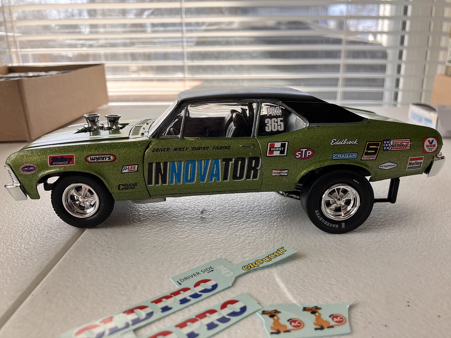 thumbnail image 2 of Skill 2 Model Kit 1972 Chevrolet Nova SS \"Pro Stocker\" 1/25 Scale Model 2 of 12