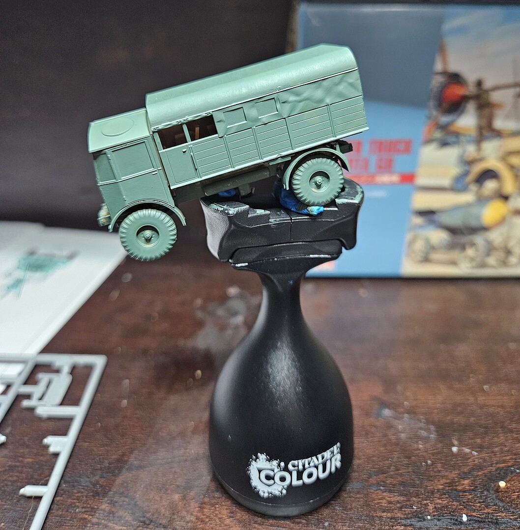 British WWII Truck Matador Plastic Model Military Truck Kit 1/100