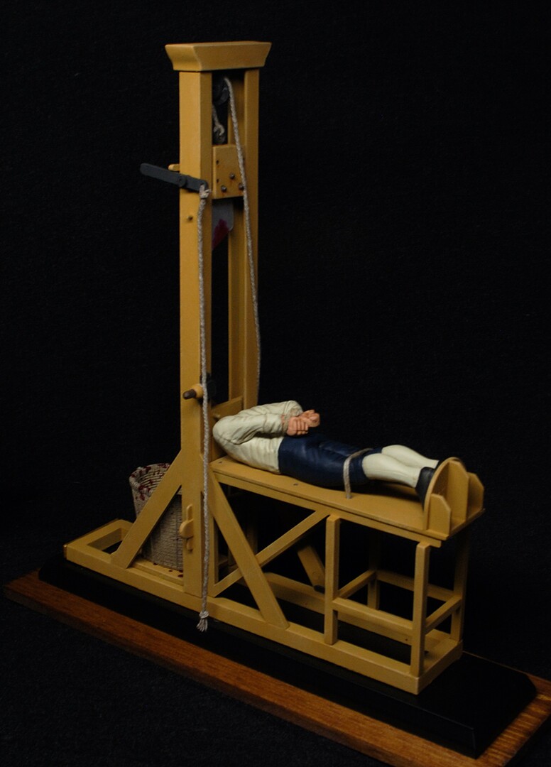 Kit Modèle La Guillotine - Édition Special ArtBox, 46 Pièces, Niveau 3, à Peindre Et Assembler