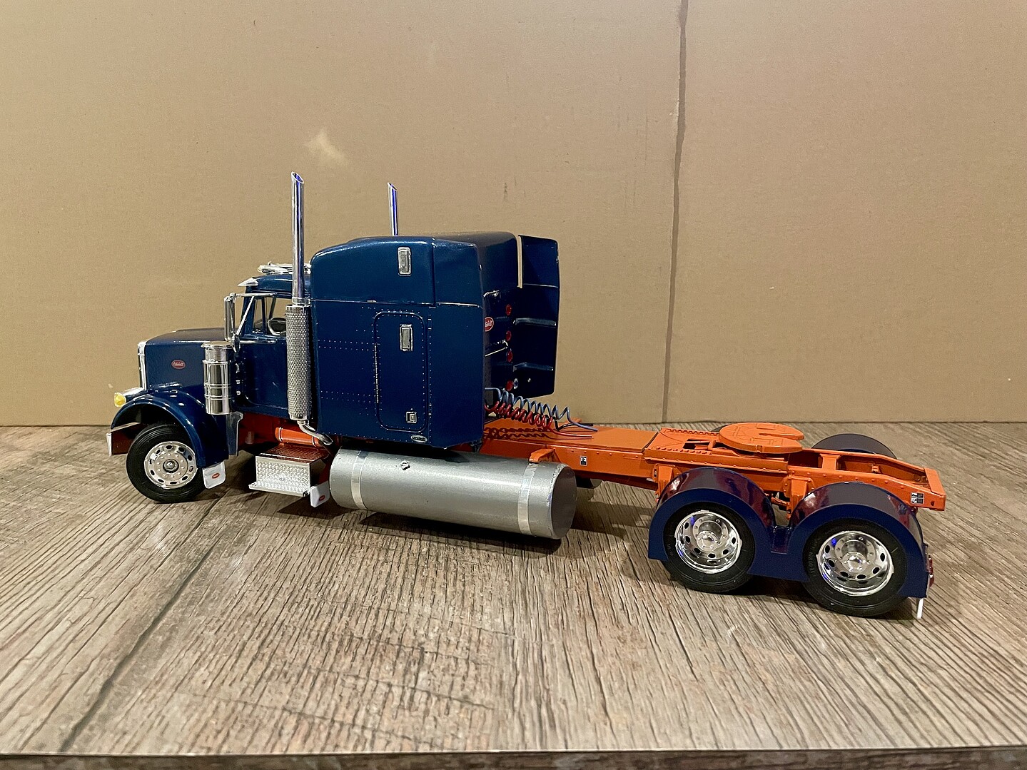 Peterbilt 378 Long Hauler Semi Tractor -- Plastic Model Truck Vehicle 