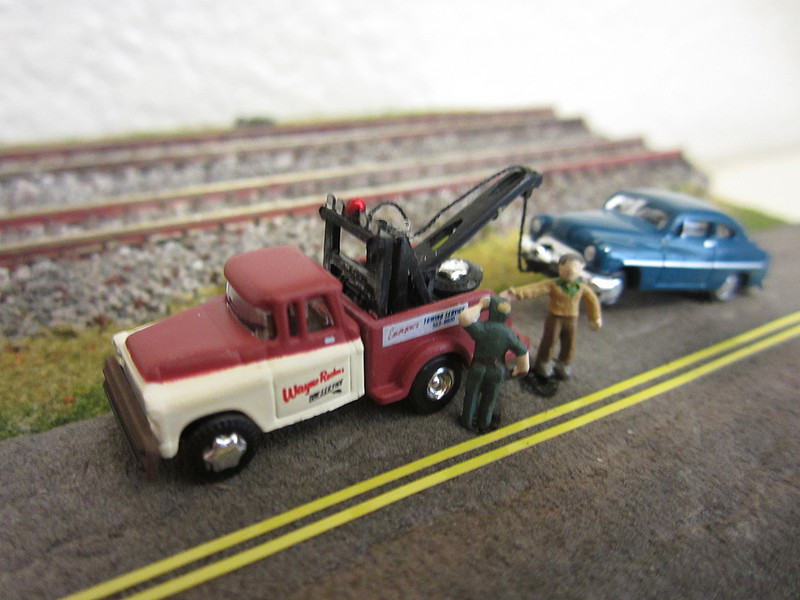 Woodland Scenics AS5324 N-Scale Wayne Recker's Tow Service Car Towed & Figures 