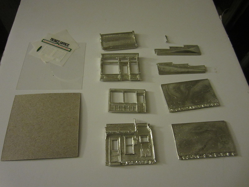 Scenic Detail Ticket Office Kit (Unpainted Metal) HO Scale Model