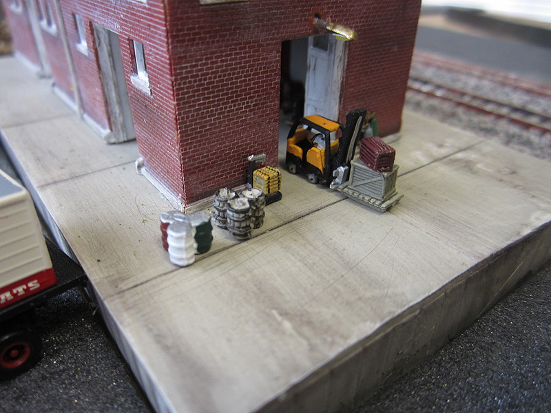 Loading Dock Details -- N Scale Model Railroad Building Accessory -- # ...