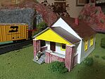 1 Story House w/ Front Porch