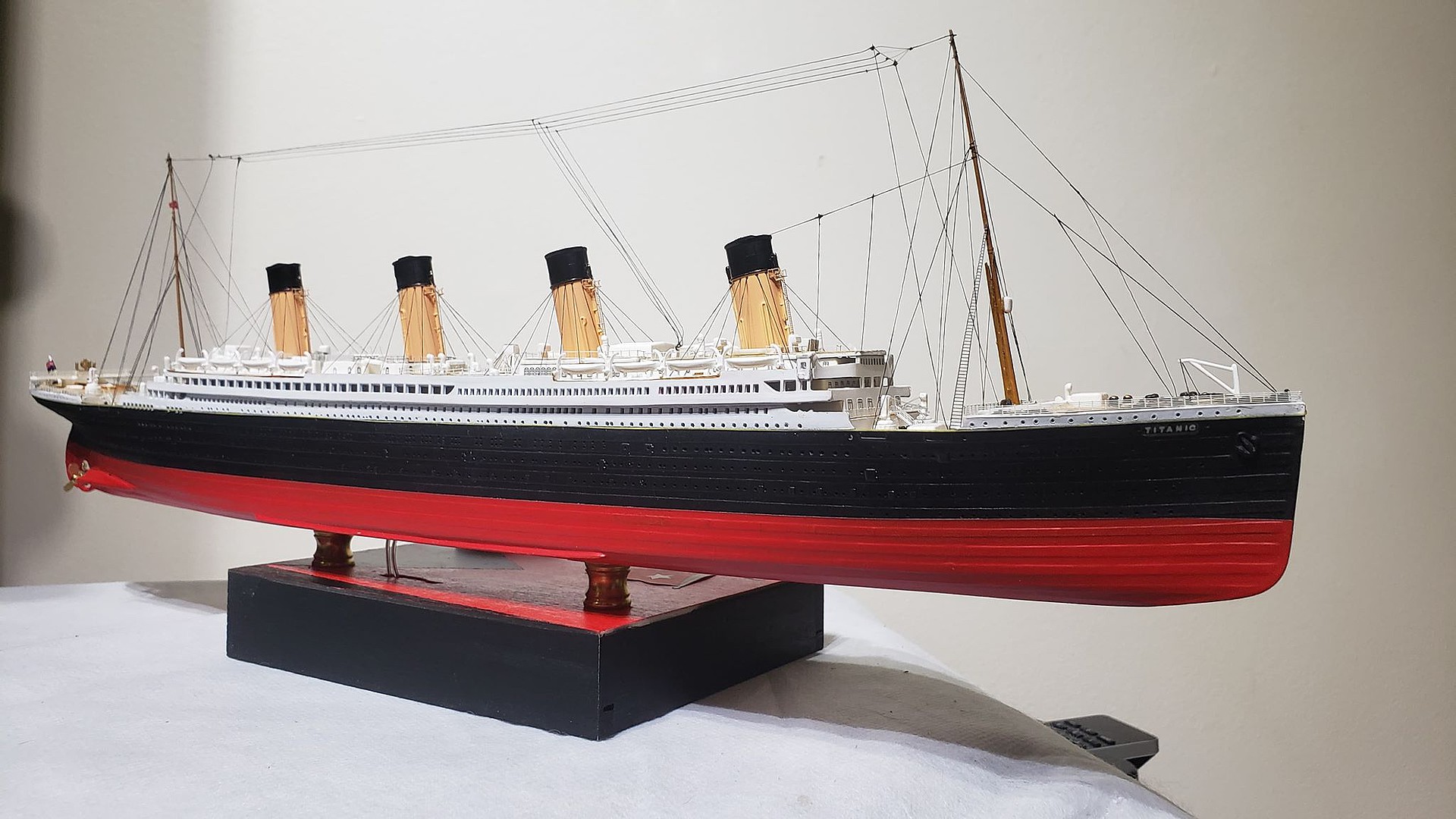 Rms Titanic Ocean Liner Plastic Model Commercial Ship Kit 1 570