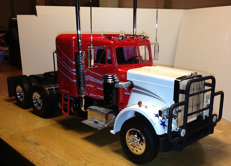 Peterbilt Conventional Plastic Model Truck Kit Scale Pictures By