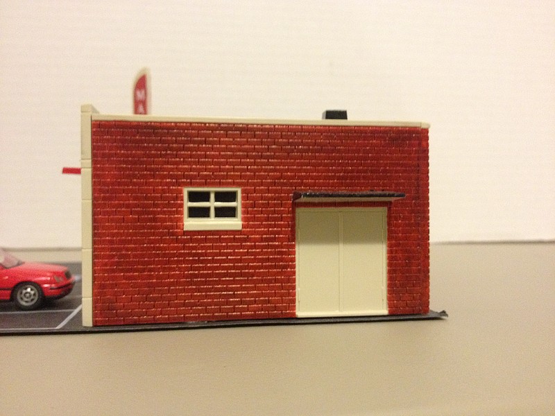 West End Market Kit HO Scale Model Railroad Building 114