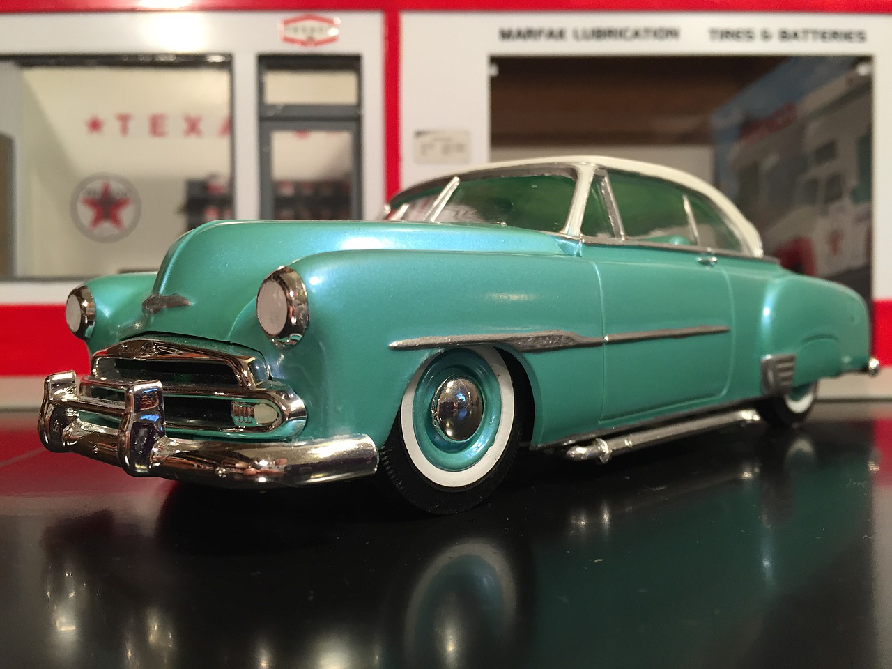 1951 Chevy Bel Air -- Plastic Model Car Kit -- 1/25 Scale -- #862 ...