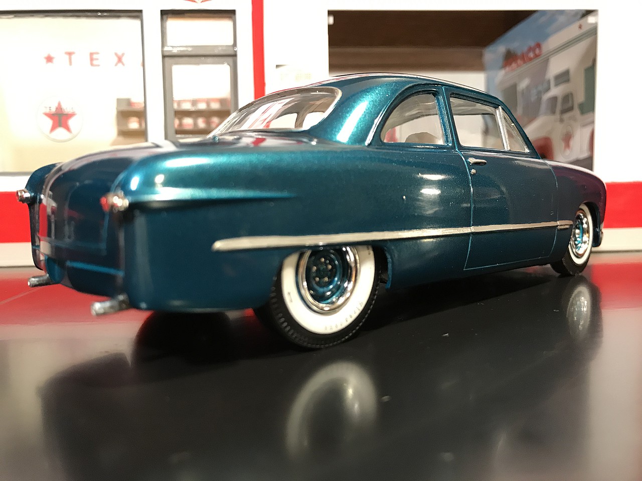 amt 1949 ford coupe gas man