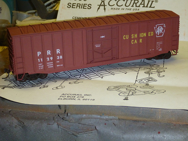 50' PlugDoor Boxcar Kit Pennsylvania Railroad HO Scale Model Train