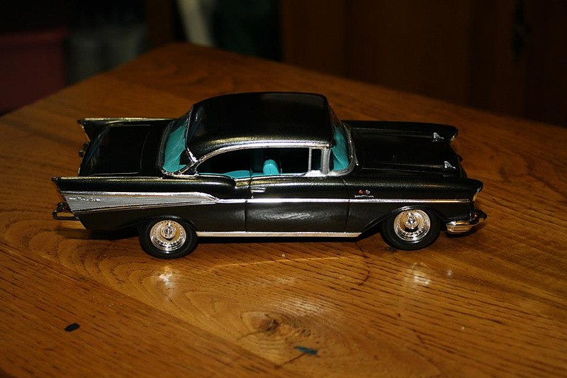 1957 Chevy Bel Air Snap Tite Plastic Model Vehicle Kit 125 Scale