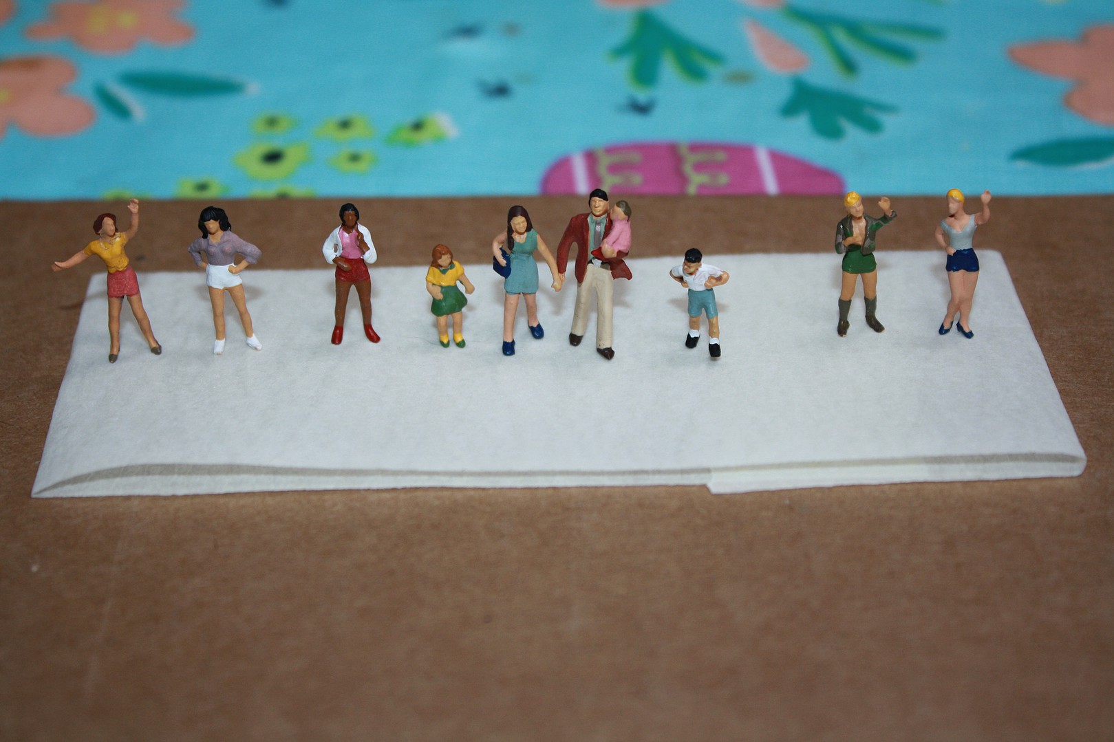 preiser unpainted figures ho scale