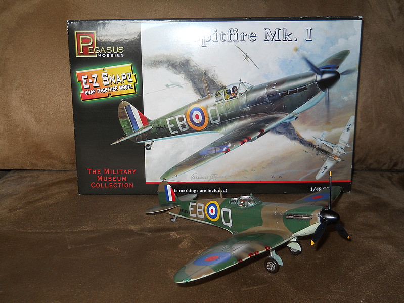 WWII BRITISH SPITFIRE MK.I 1:48 SCALE PEGASUS PLASTIC MODEL E-Z SNAP KIT 