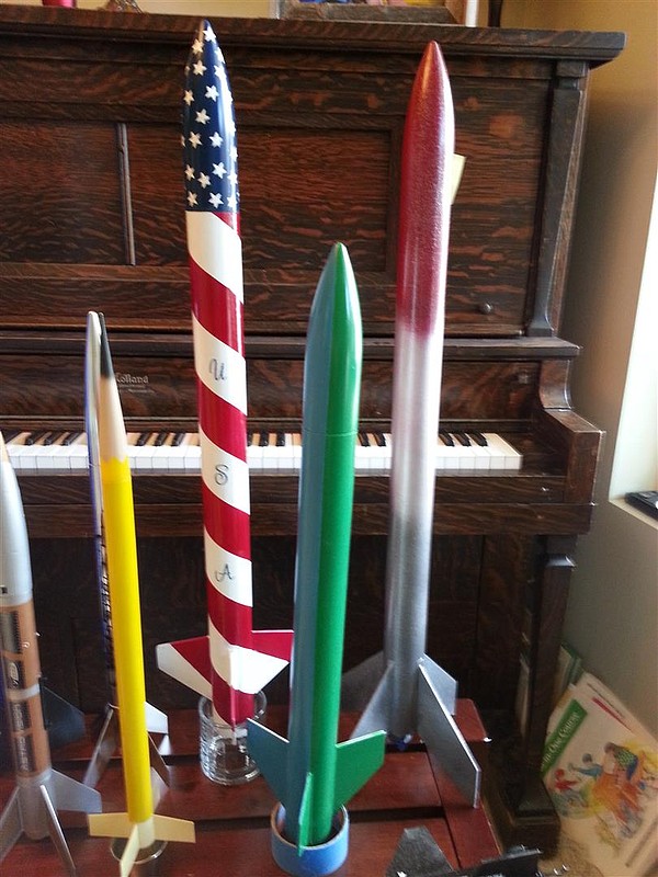 Mean Green Advanced Model Rocket Kit Skill Level 3 Level 3 Model