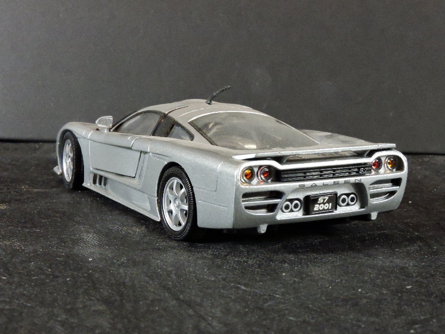 testors prepainted metal car model kit