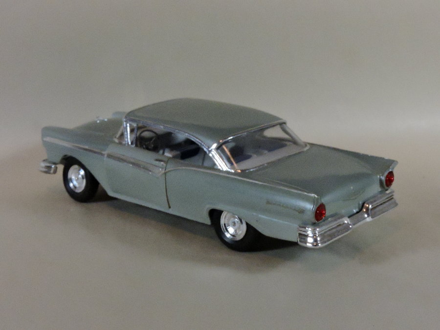 1957 Ford Hardtop Plastic Model Car Kit 1 25 Scale 1010 12 Pictures By Rarem37