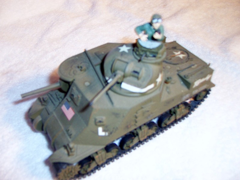 US M3 Tank Lee Plastic Model Military Vehicle Kit 1/35 Scale