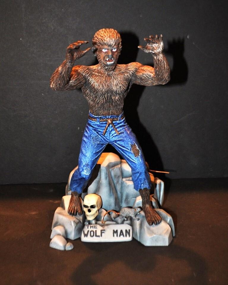 Wolfman (Glow in the Dark) -- Plastic Model Fantasy Figure Kit -- 1/8 ...