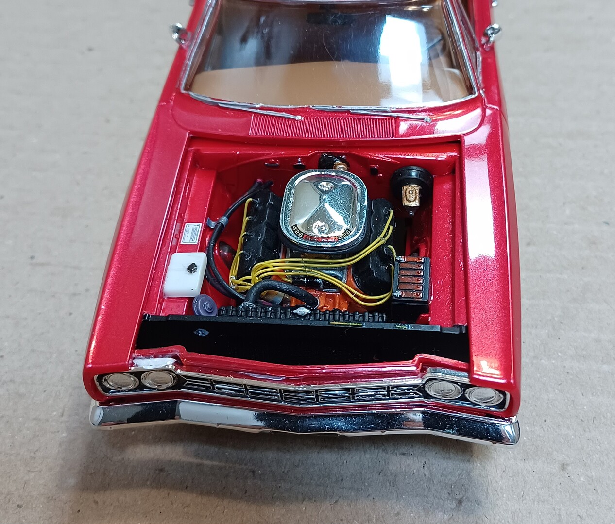 1968 Plymouth Roadrunner Customizing Car Plastic Model Car Vehicle