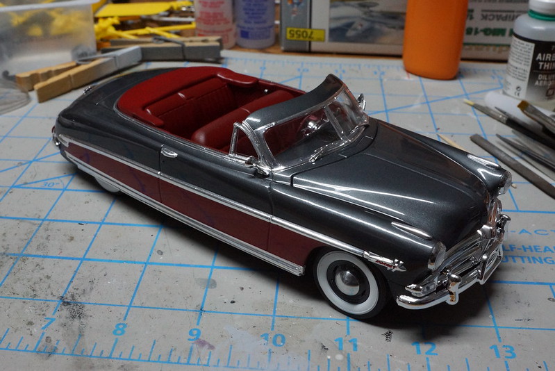 1952 Hudson Convertible Plastic Model Car Kit 1/25 Scale
