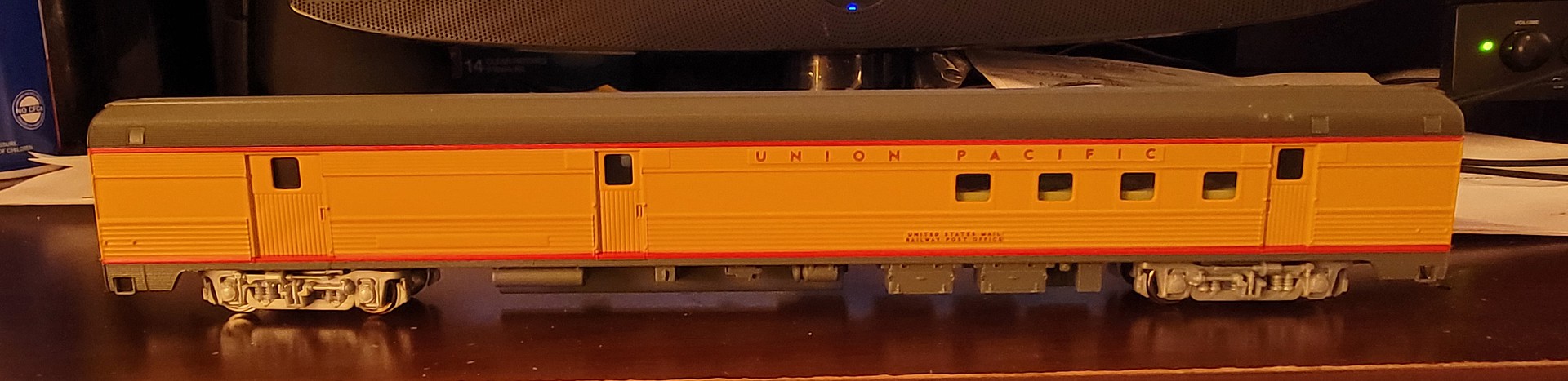 Gauge H0 Walthers 85' Budd Dome Coach Union Pacific 30404 NEU for sale online 