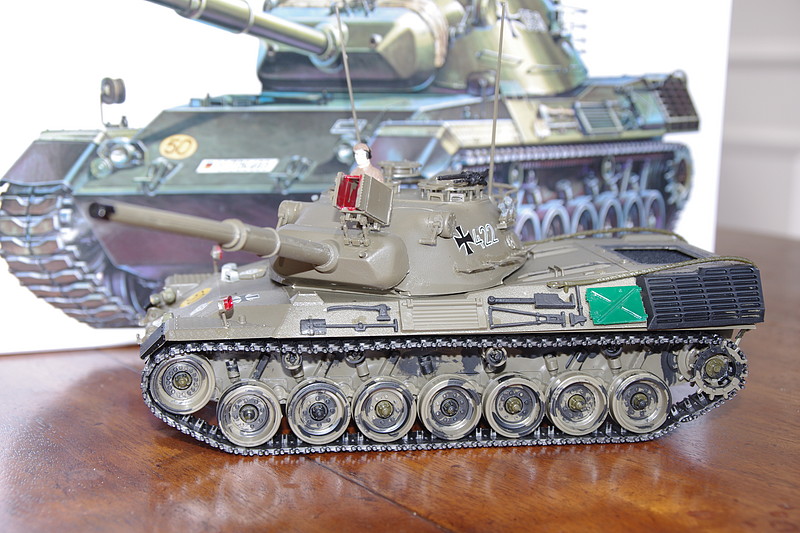 Tamiya Leopard West German Medium Tank 1/35