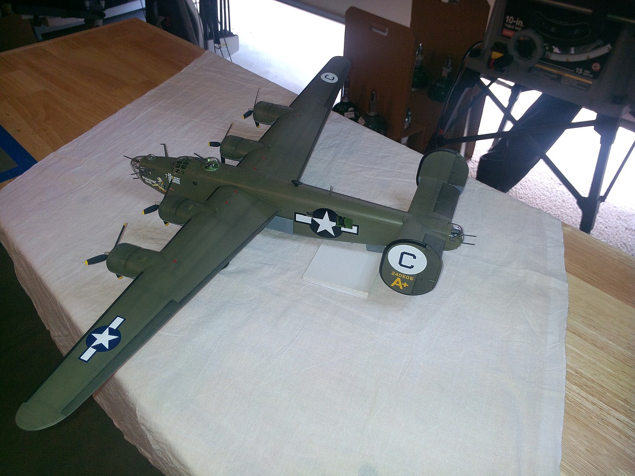 B-24D Liberator -- Plastic Model Airplane Kit -- 1/48 Scale -- #855625 ...