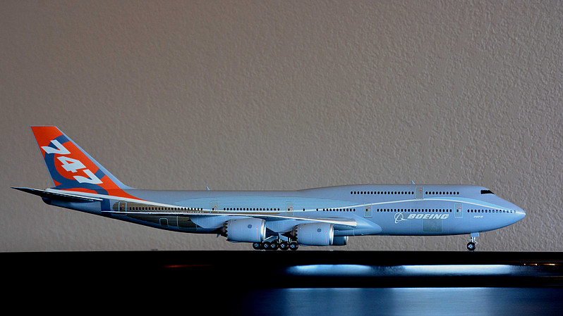 Modellino Aereo Boeing 747-8 - Zvezda - Aerei - Giocattoli