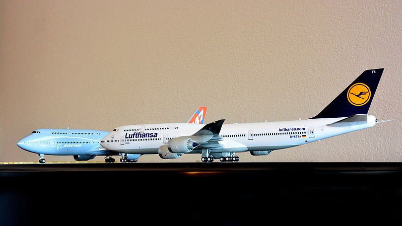 lufthansa airplane toy