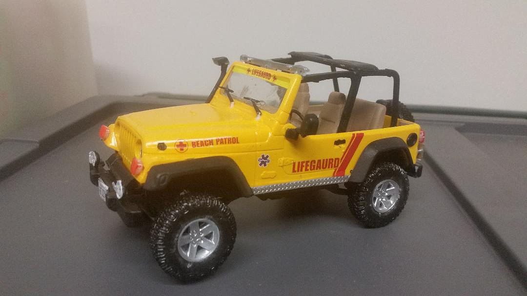 Jeep Wrangler Rubicon Plastic Model Jeep Kit 1/25 Scale 4501