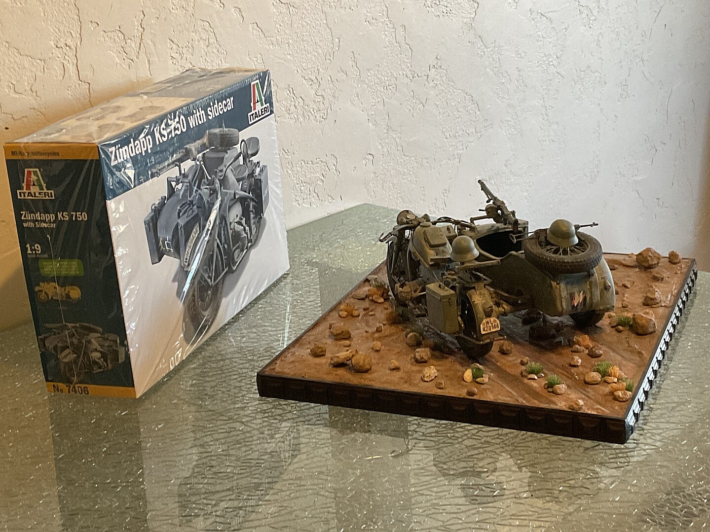 Italeri – Maquette Zündapp KS750 à L'échelle – Modèle Réduit Pour Collectionneurs