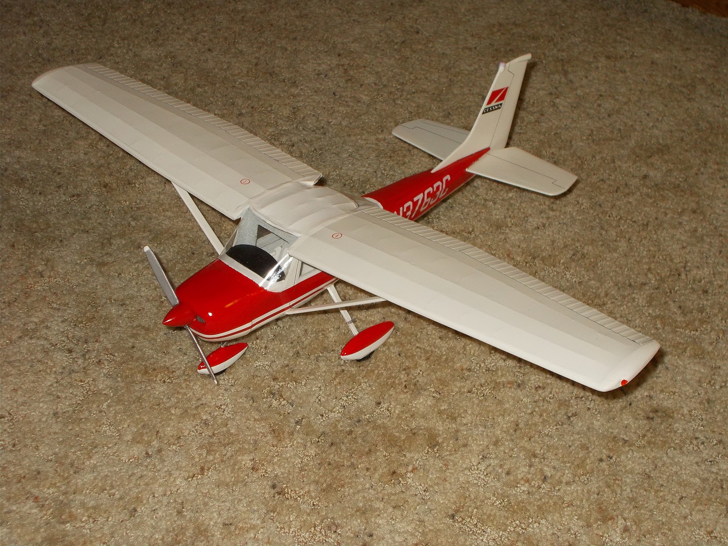 Guillows 1:16 Cessna 150