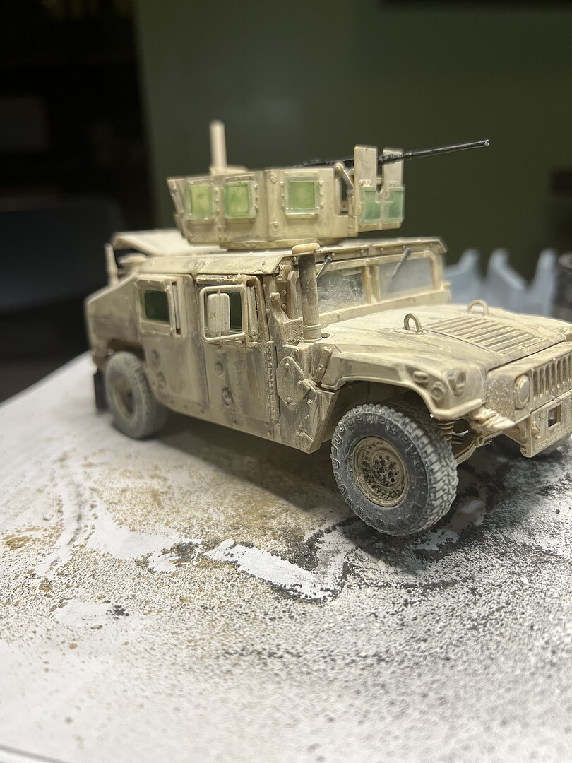 M1151 Enhanced Armament Carrier Plastic Model Military Vehicle Kit