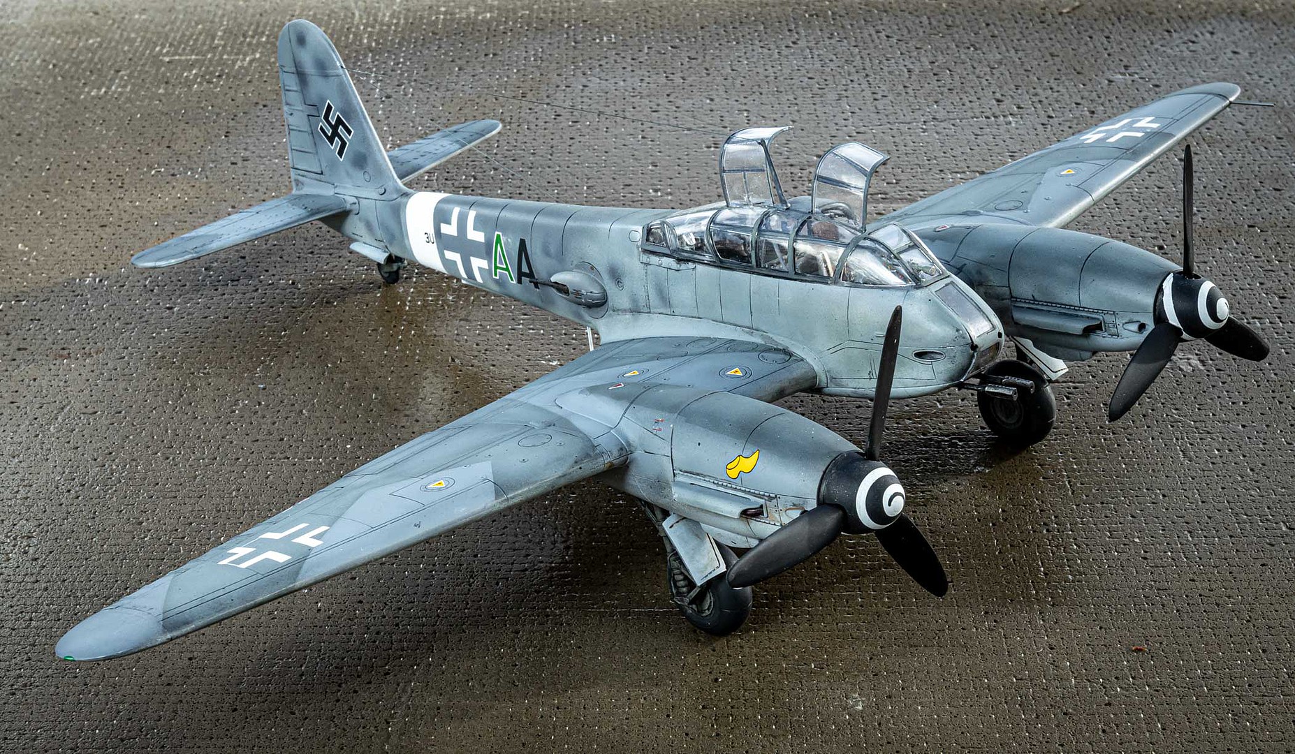 Messerschmitt Me 410B-6/R-2 -- Plastic Model Airplane Kit -- 1/48 Scale ...