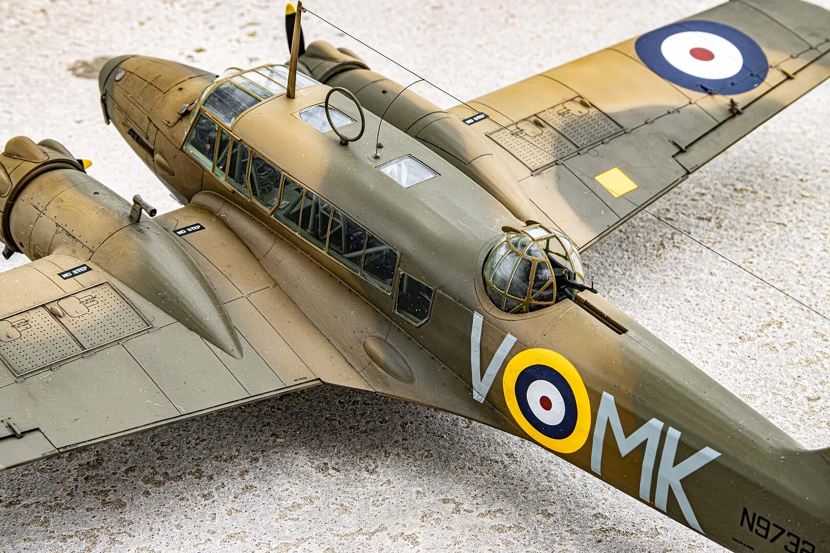 Avro Anson Mk I Monoplane -- Plastic Model Airplane Kit -- 1/48 Scale ...