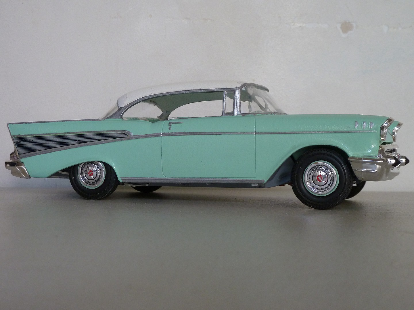 1957 Bel Air -- Plastic Model Car Kit -- 1/25 Scale -- #638 pictures by ...