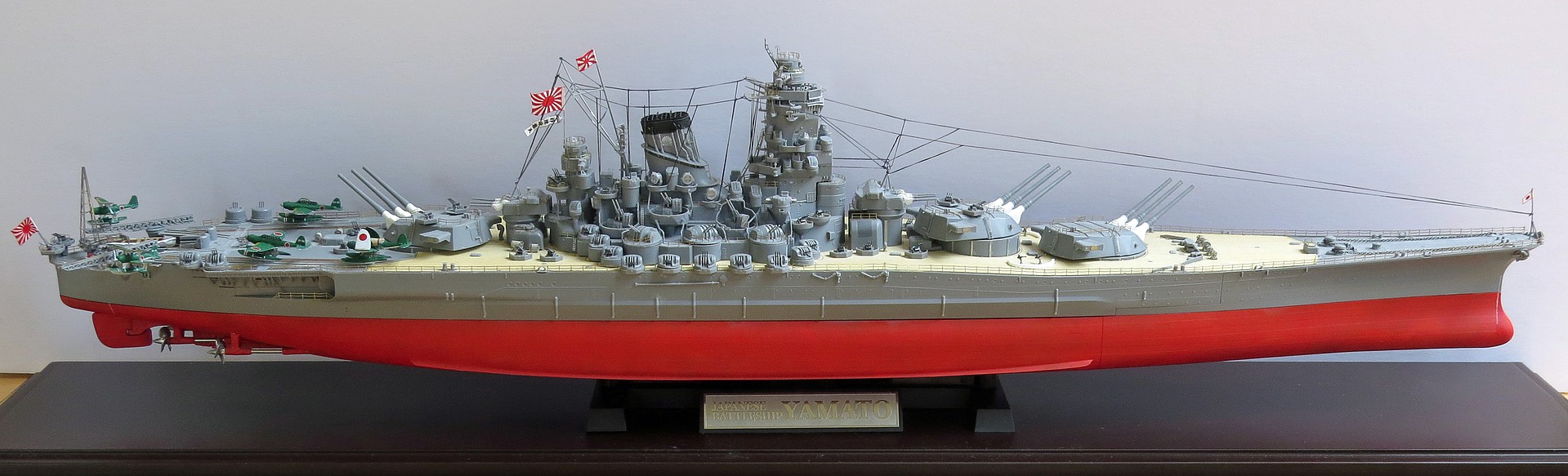 Japanese Battleship Yamato Boat -- Plastic Model Military Ship Kit -- 1 ...