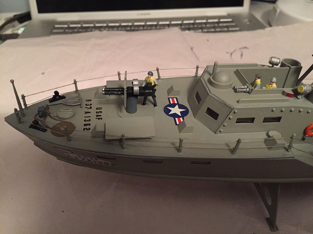 Lindberg 70888 Air Force Rescue PT Boat plastic model kit 1/72 