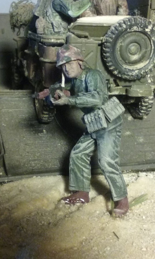 US Marines Iwo Jima -- Plastic Model Military Figure Kit -- 1/35 Scale ...