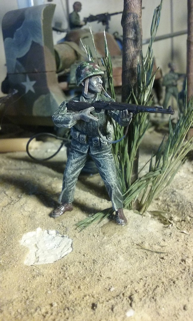US Marines Iwo Jima -- Plastic Model Military Figure Kit -- 1/35 Scale ...